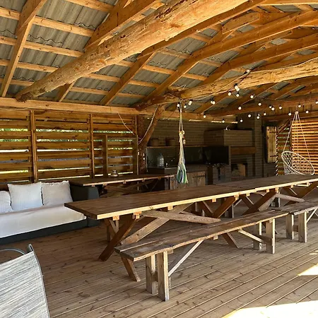 Kiisa Jahi- Ja Matkamaja Holiday home Holvandi