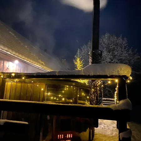 Kiisa Jahi- Ja Matkamaja *