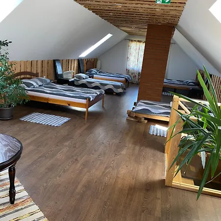 Kiisa Jahi- Ja Matkamaja Holiday home Holvandi