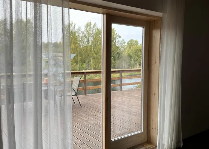 Dom wakacyjny Kiisa Jahi- Ja Matkamaja Holvandi