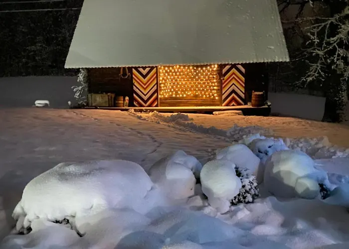 Kiisa Jahi- Ja Matkamaja Dom wakacyjny *