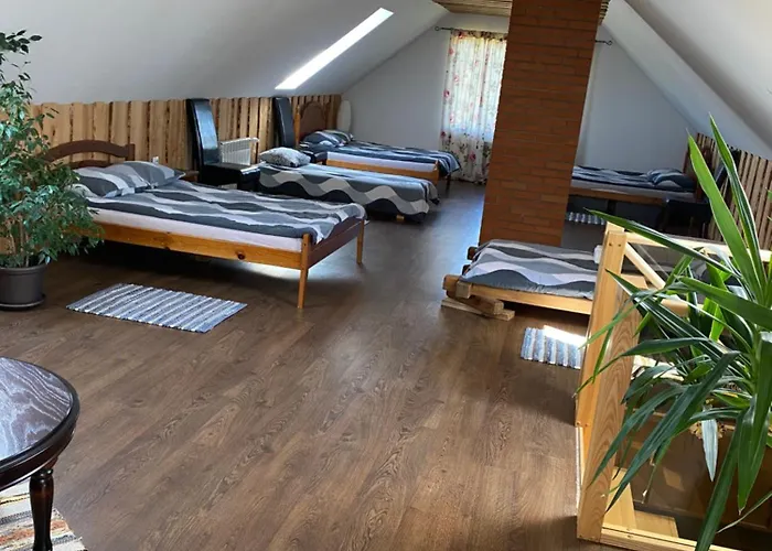 Kiisa Jahi- Ja Matkamaja Dom wakacyjny Holvandi